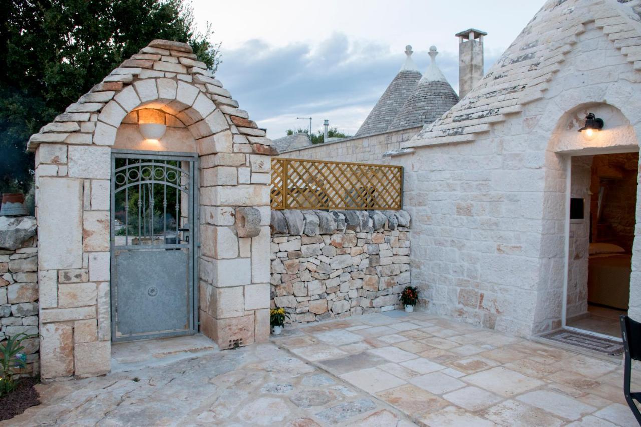 Trullo Cinquenoci Suite Locorotondo Exteriér fotografie