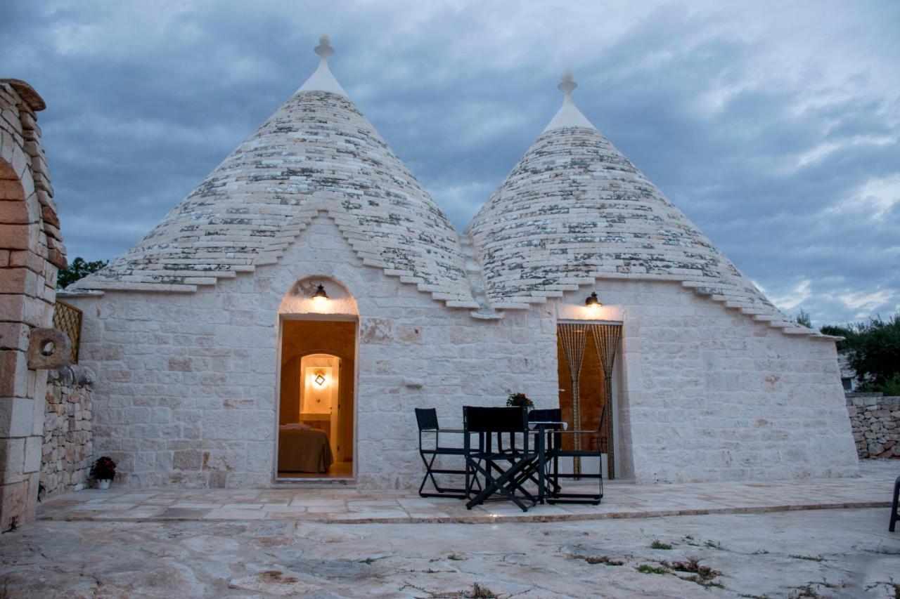 Trullo Cinquenoci Suite Locorotondo Exteriér fotografie