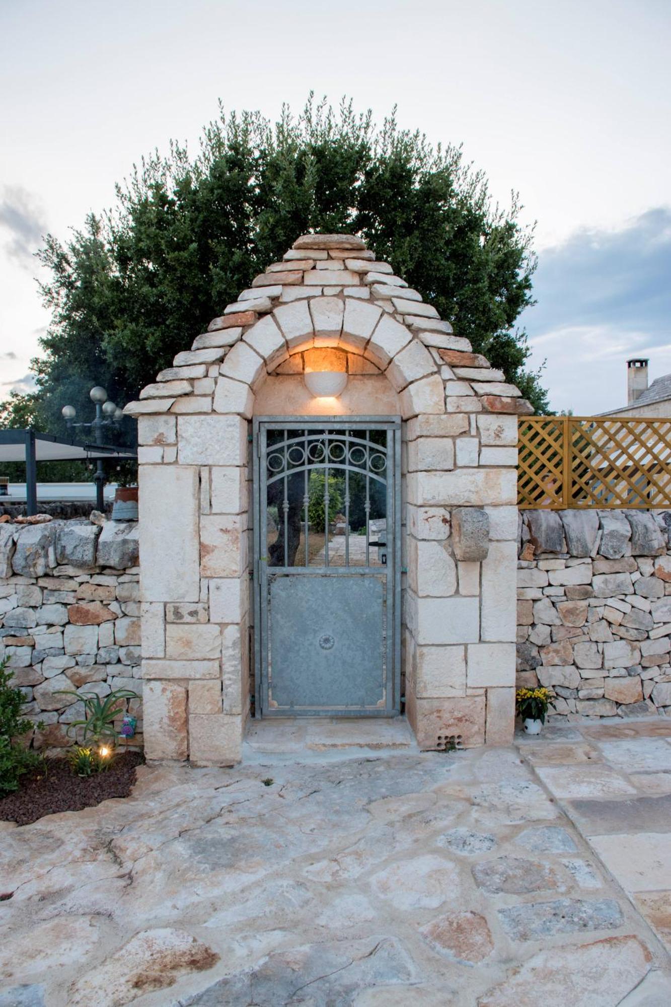 Trullo Cinquenoci Suite Locorotondo Exteriér fotografie